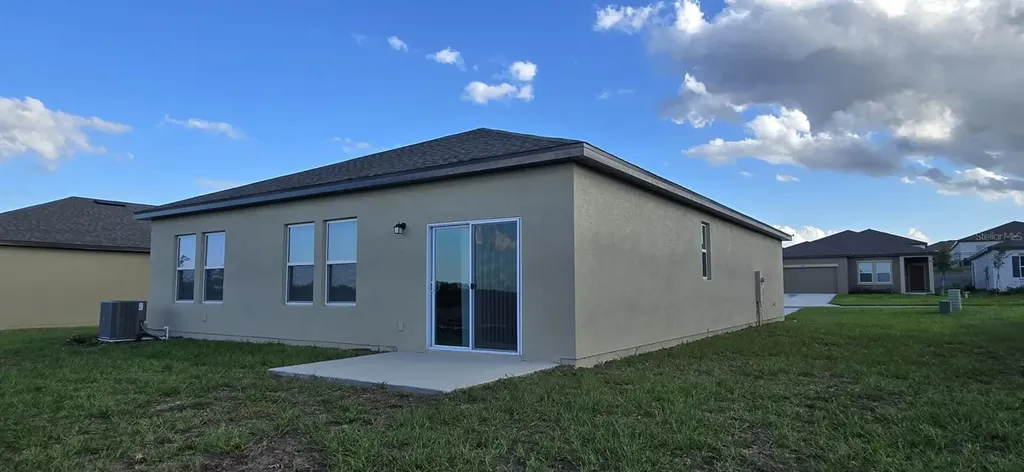 474 Hennepin Loop Lake Wales FL 33898