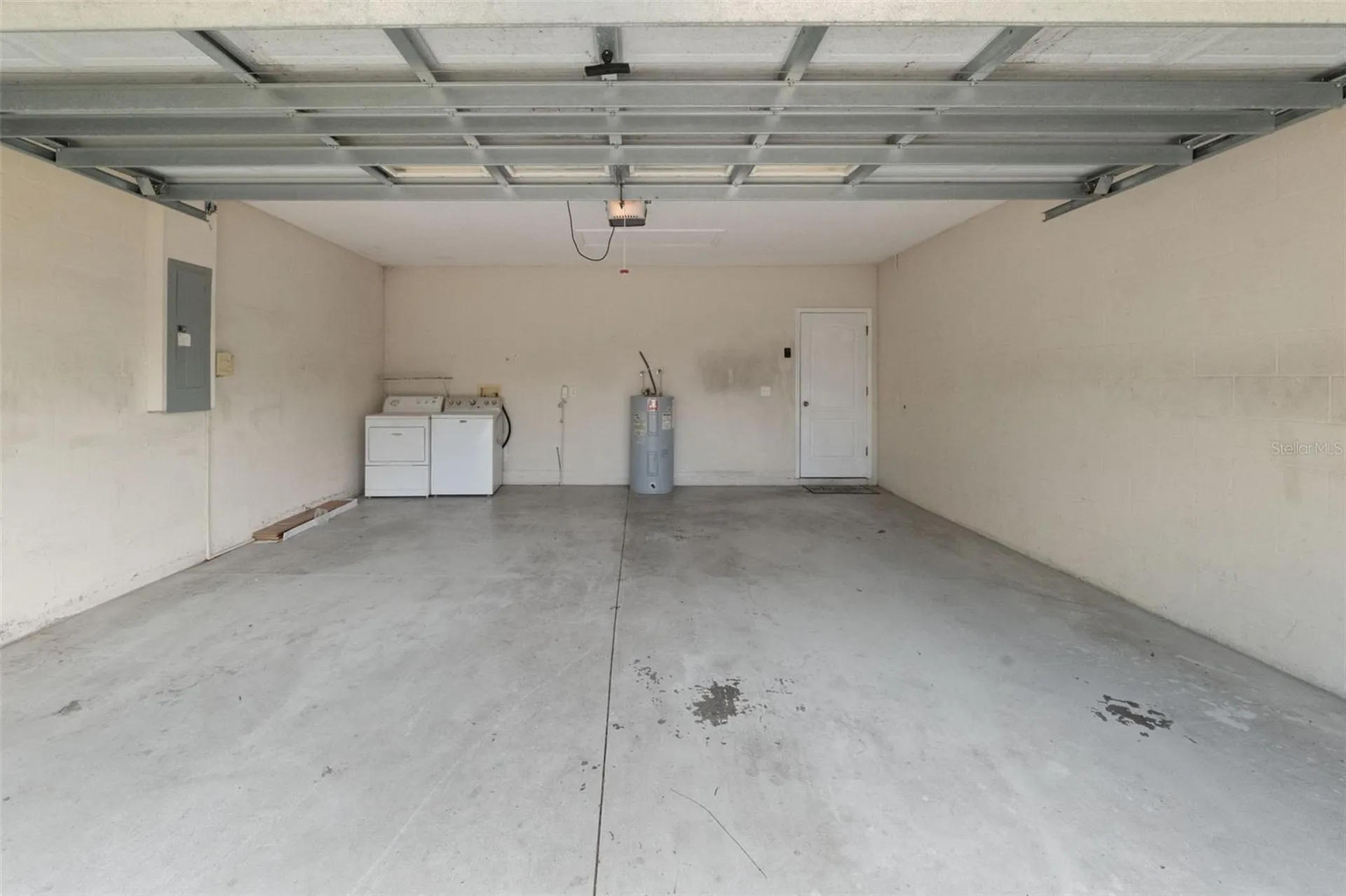 8001 Canterbury Lake Boulevard Tampa FL 33619