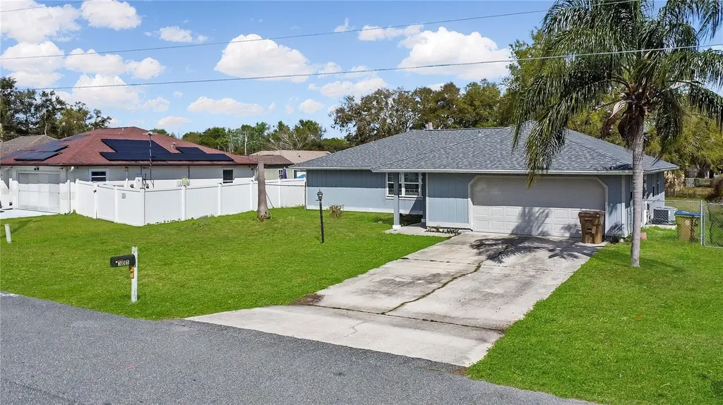 305 Medina Court Kissimmee FL 34758