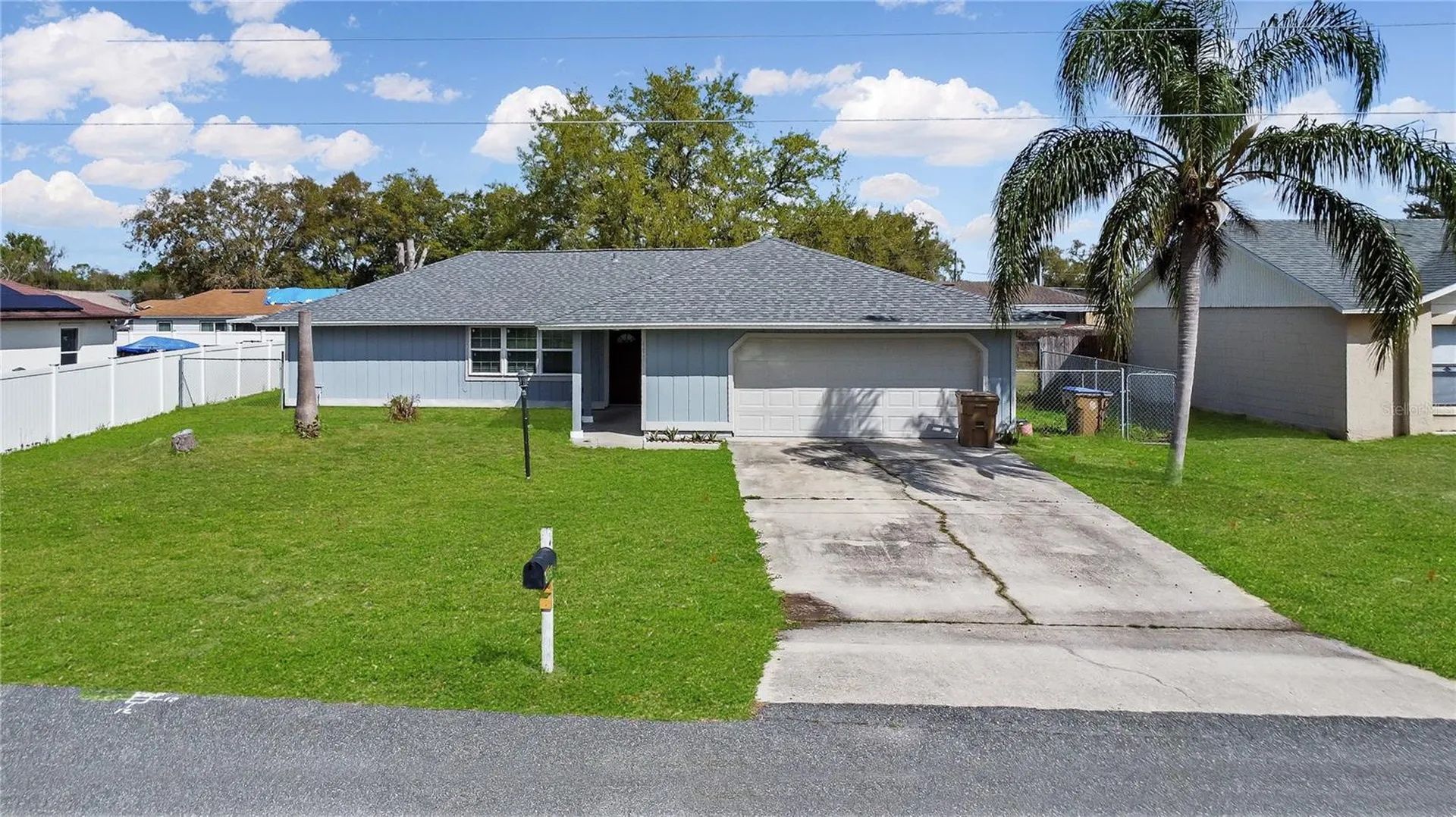 305 Medina Court Kissimmee FL 34758