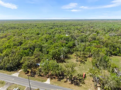 3455 NE Highway 349 Old Town FL 32680