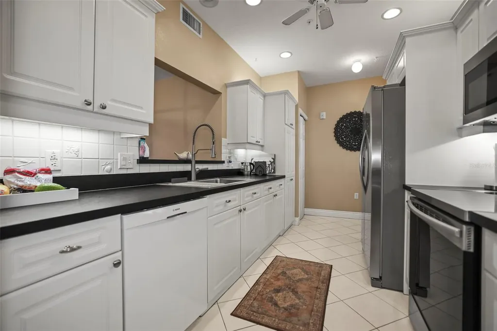 5 Island Park Place Dunedin FL 34698