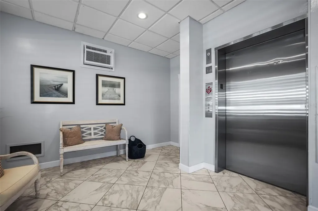 5 Island Park Place Dunedin FL 34698