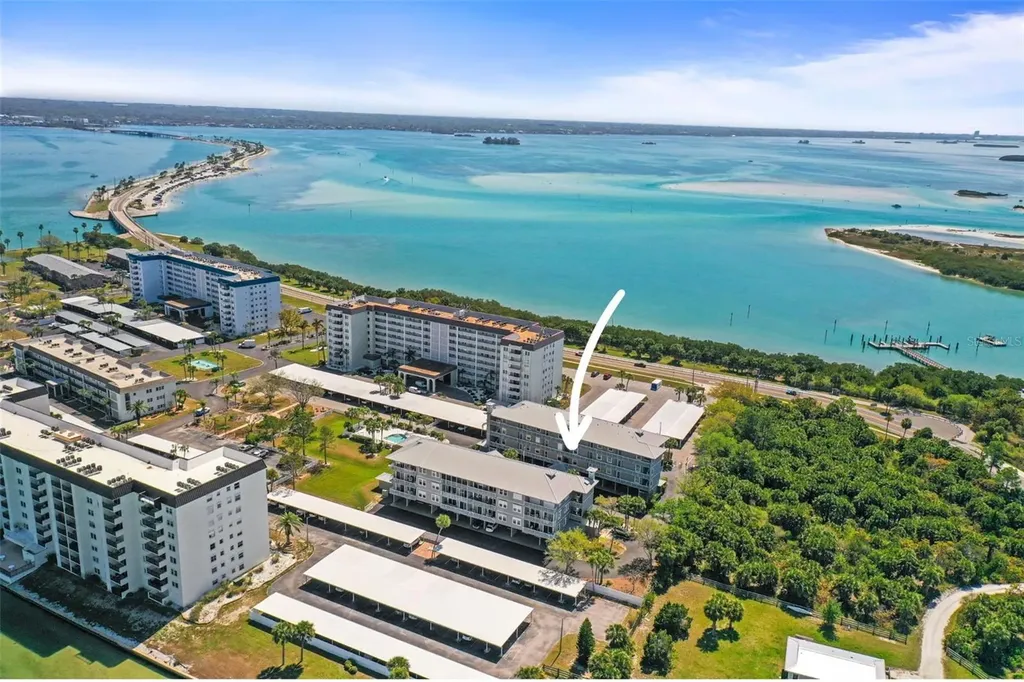 5 Island Park Place Dunedin FL 34698