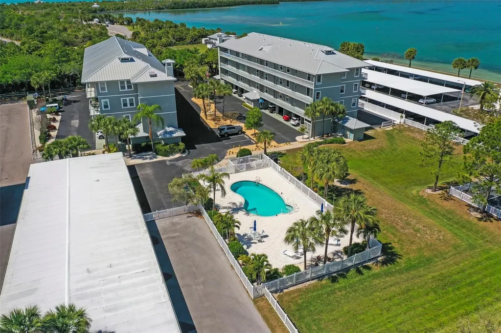 5 Island Park Place Dunedin FL 34698