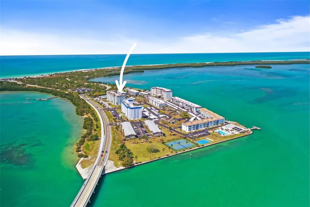 5 Island Park Place Dunedin FL 34698