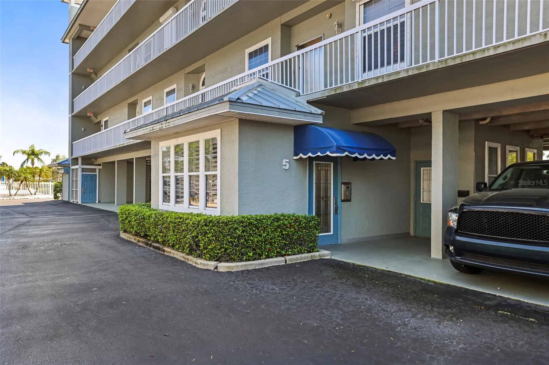 5 Island Park Place Dunedin FL 34698