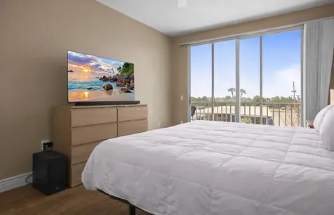 5 Island Park Place Dunedin FL 34698