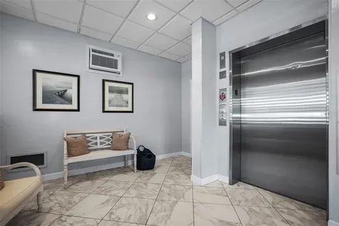 5 Island Park Place Dunedin FL 34698