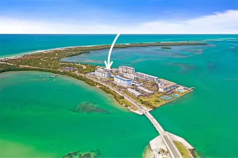 5 Island Park Place Dunedin FL 34698