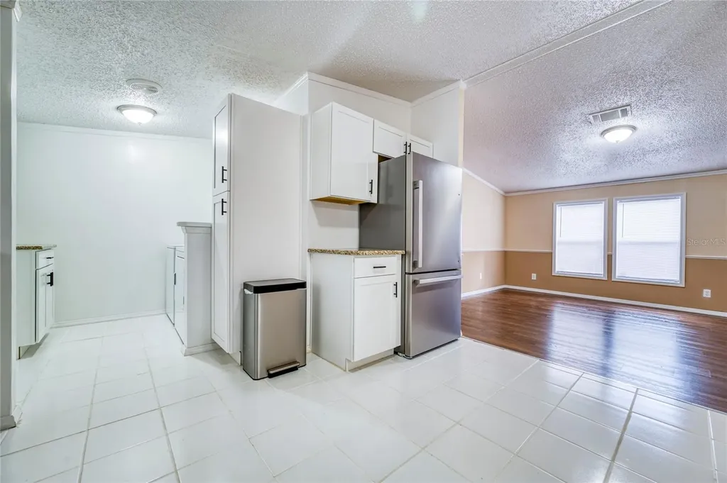 5011 SE 193rd Place Inglis FL 34449
