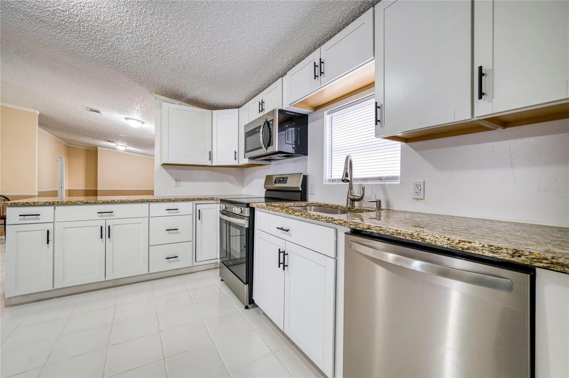 5011 SE 193rd Place Inglis FL 34449