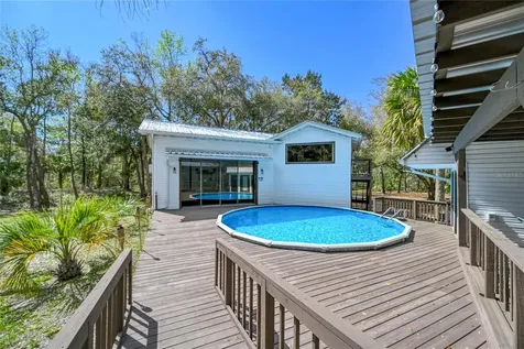 5011 SE 193rd Place Inglis FL 34449