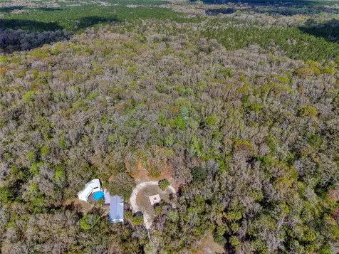 5011 SE 193rd Place Inglis FL 34449
