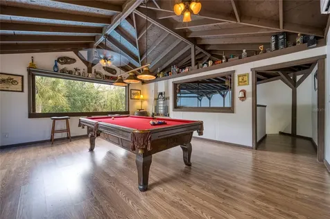5011 SE 193rd Place Inglis FL 34449