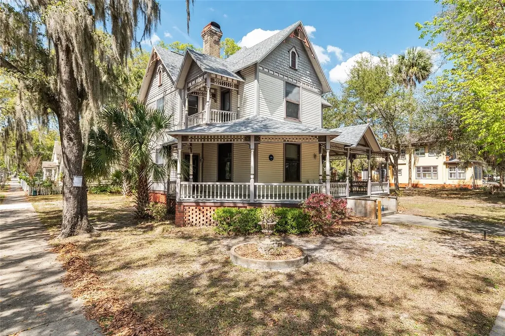 306 NE 3rd Street Gainesville FL 32601