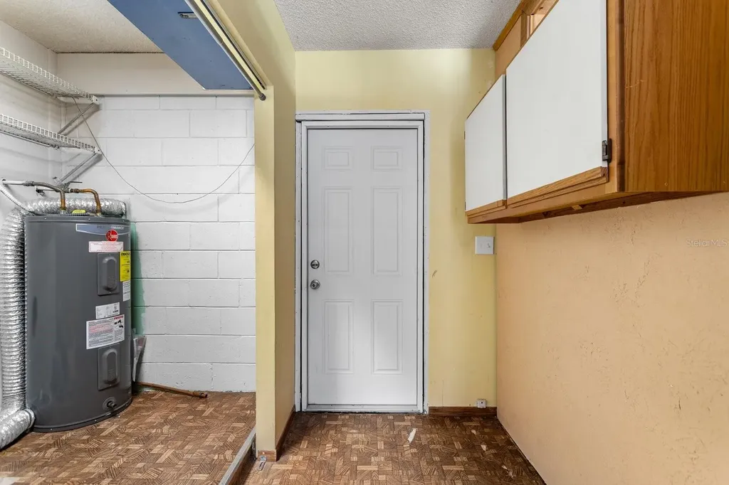 2356 Valley Avenue Kissimmee FL 34744