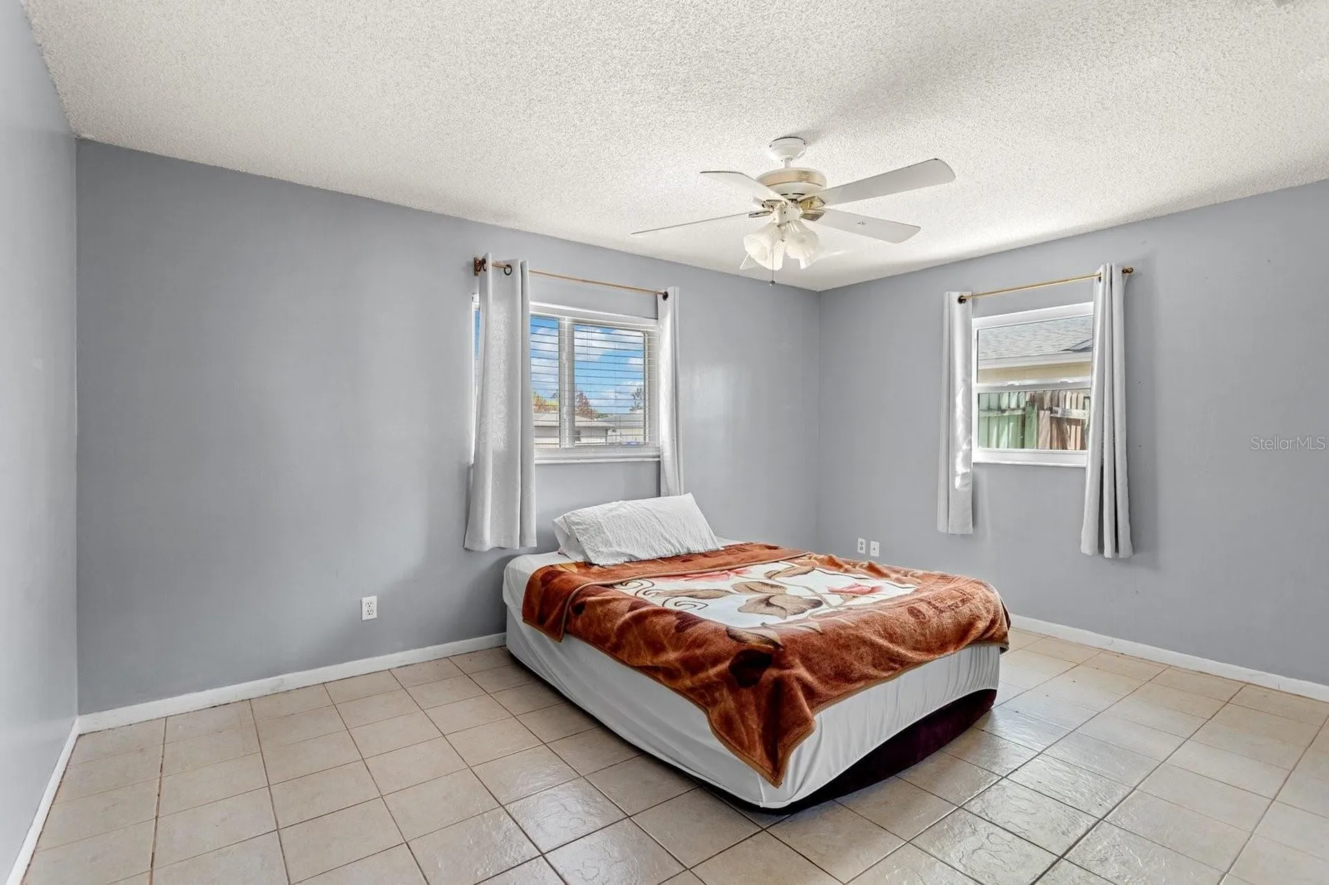 2356 Valley Avenue Kissimmee FL 34744