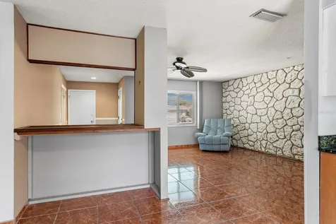 2356 Valley Avenue Kissimmee FL 34744