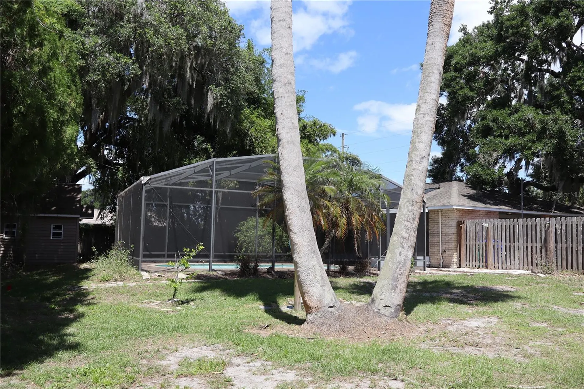 1413 Orange Avenue Tavares FL 32778