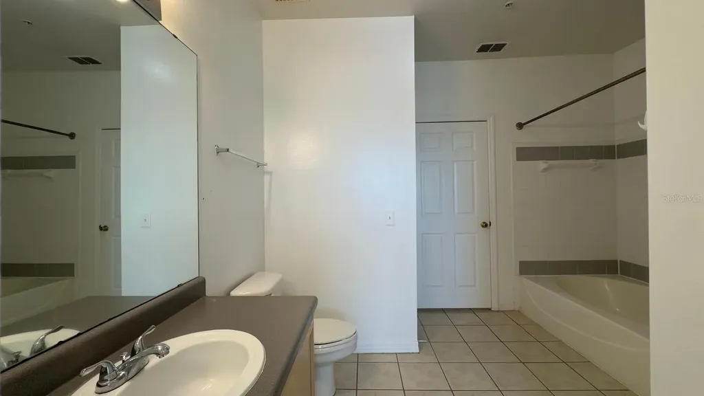 6413 Astor Village Avenue Orlando FL 32835