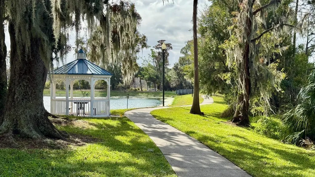 6413 Astor Village Avenue Orlando FL 32835