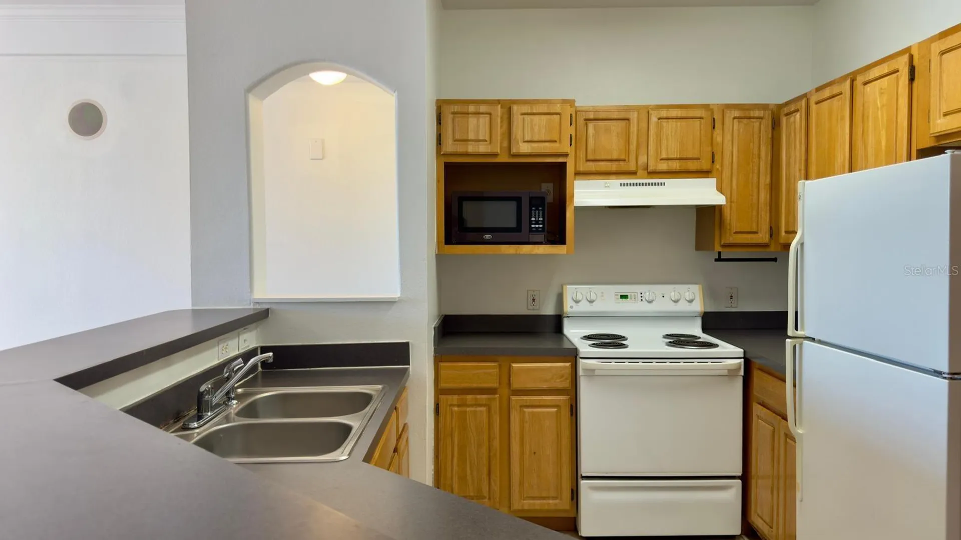 6413 Astor Village Avenue Orlando FL 32835