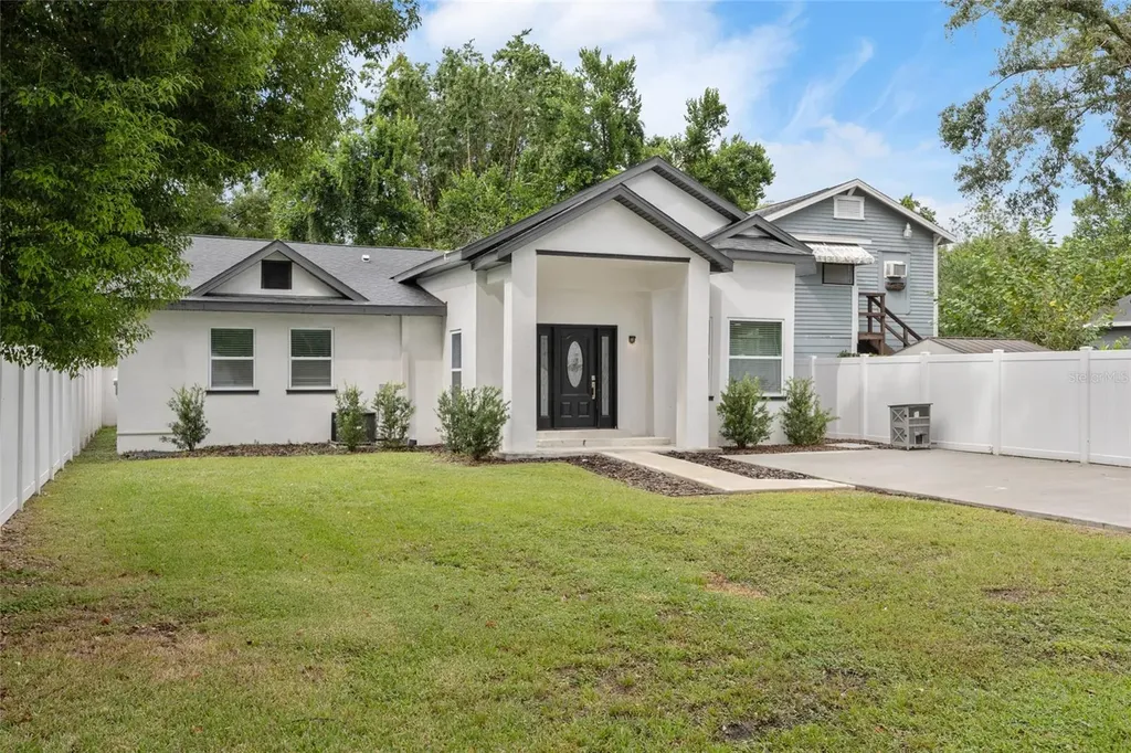 914 E North Bay Street Tampa FL 33603