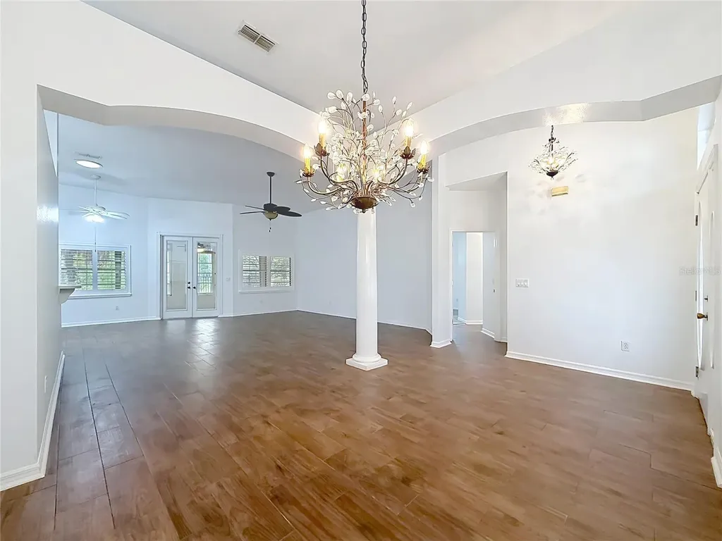 507 Dowling Circle Lady Lake FL 32159