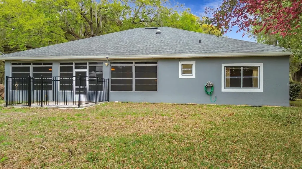 507 Dowling Circle Lady Lake FL 32159
