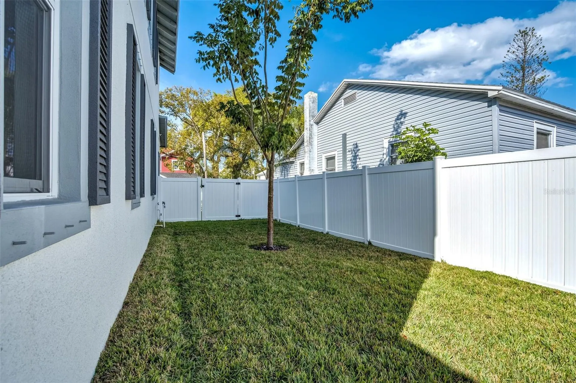 2716 13th Avenue N St Petersburg FL 33713