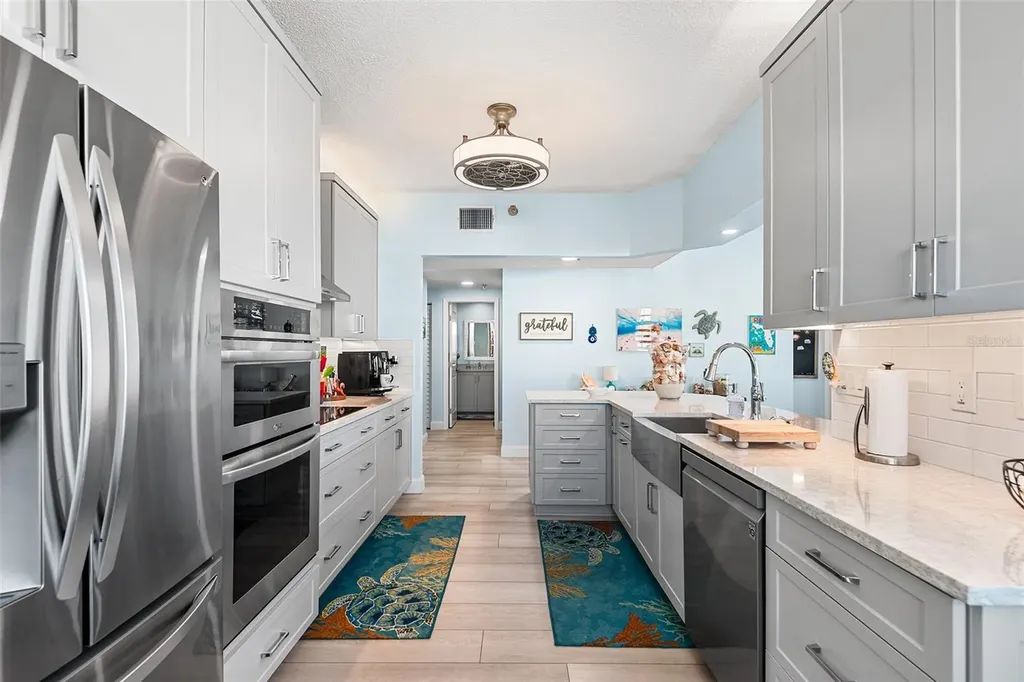 7902 Sailboat Key Boulevard S South Pasadena FL 33707