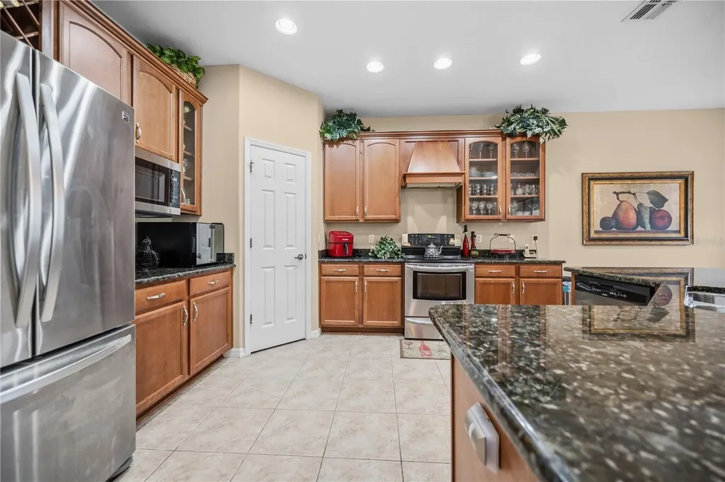 268 Oak Landing Lane Mulberry FL 33860