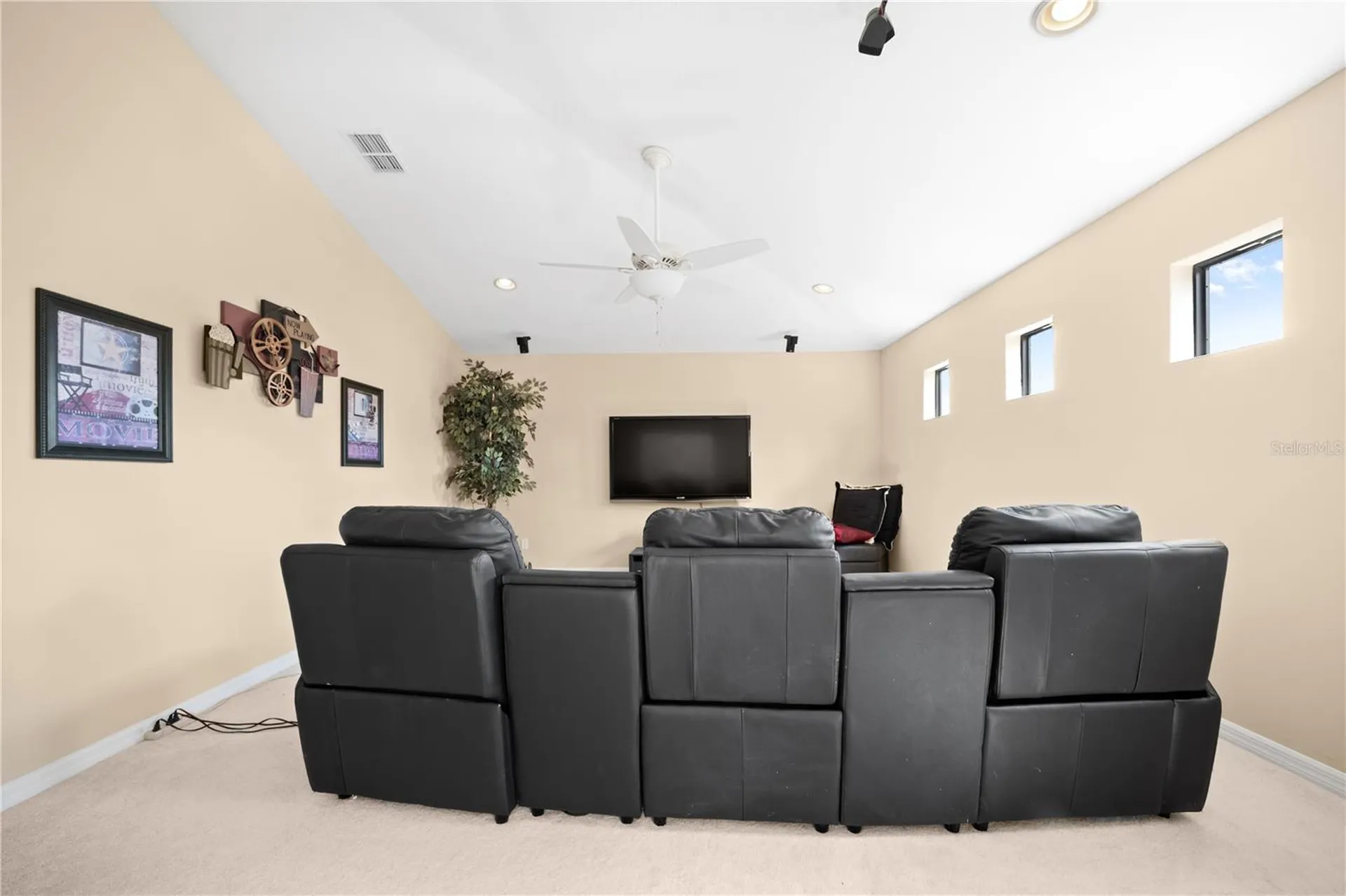 268 Oak Landing Lane Mulberry FL 33860