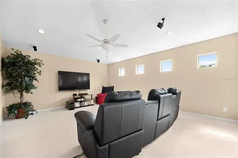 268 Oak Landing Lane Mulberry FL 33860