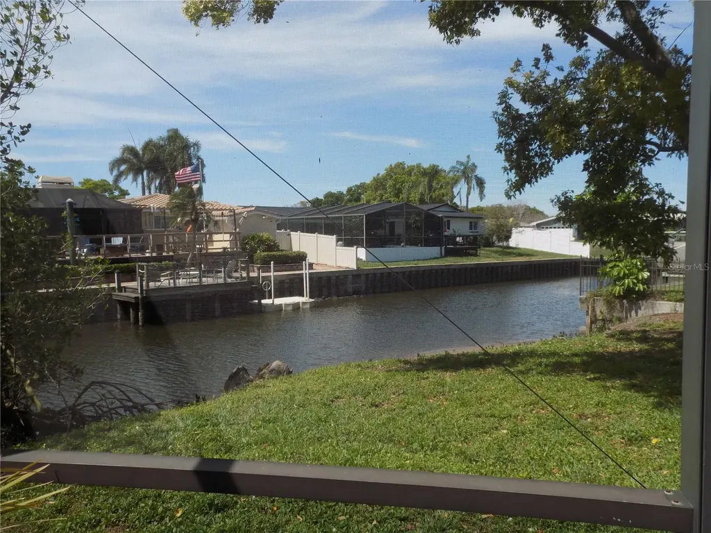 2168 Kent Avenue Clearwater FL 33764