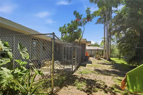 2168 Kent Avenue Clearwater FL 33764