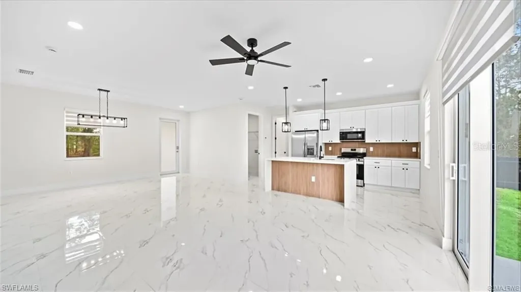 724 Drury Avenue Lehigh Acres FL 33974