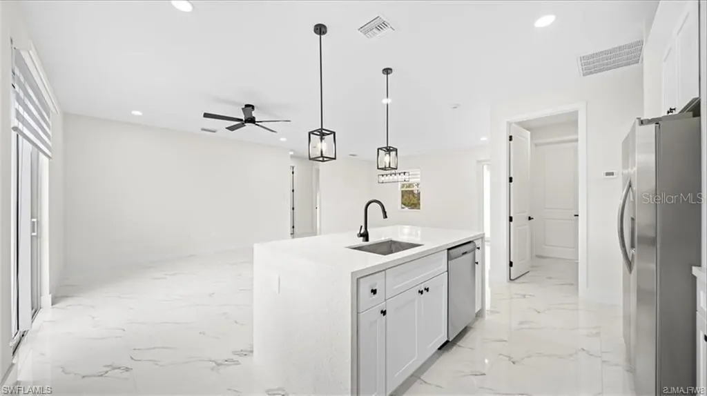 724 Drury Avenue Lehigh Acres FL 33974