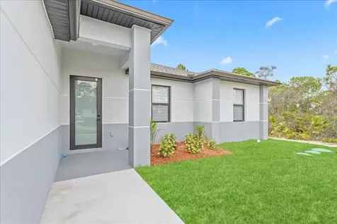 724 Drury Avenue Lehigh Acres FL 33974