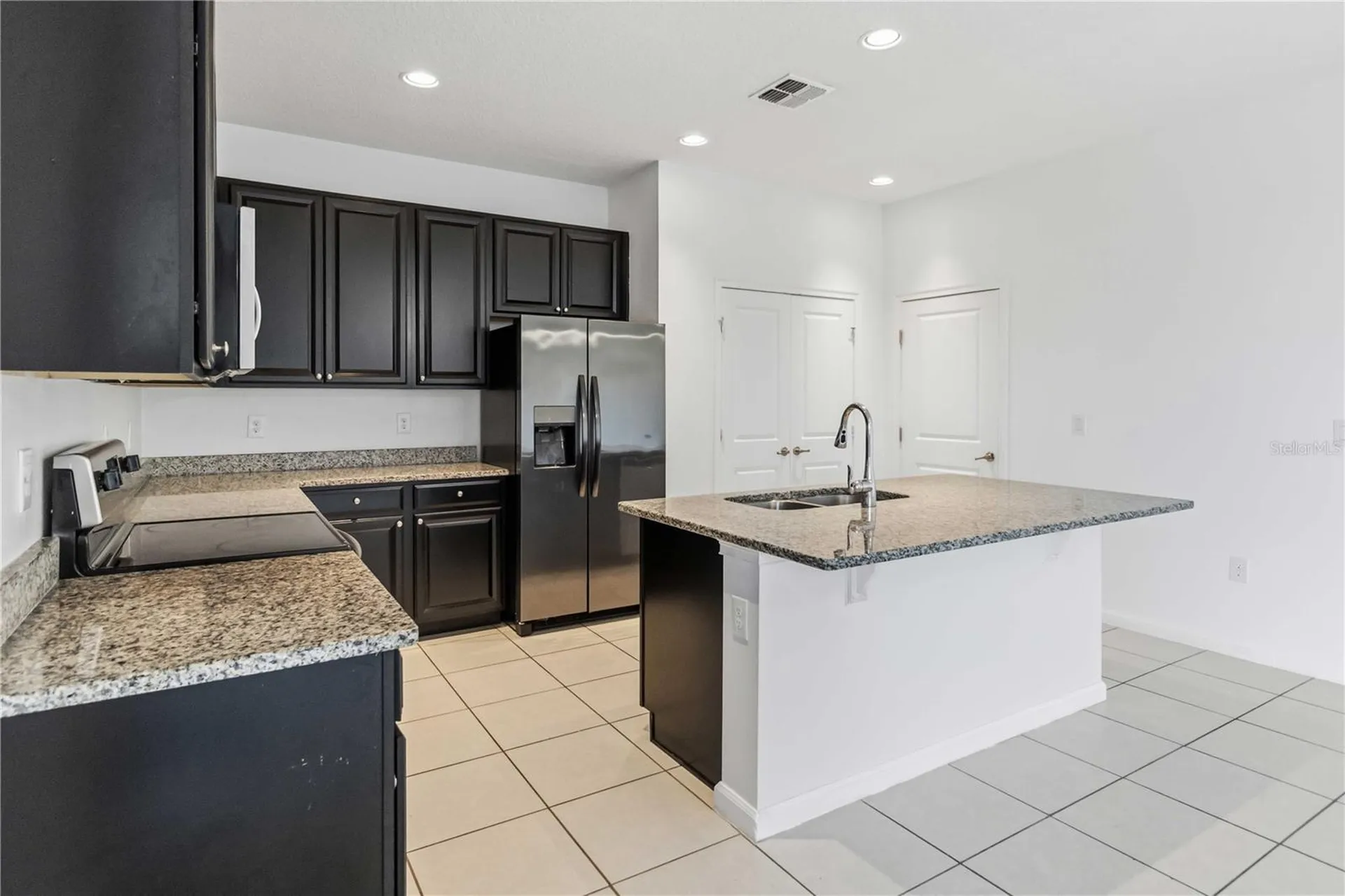 213 Trinity Ridge Circle Davenport FL 33897