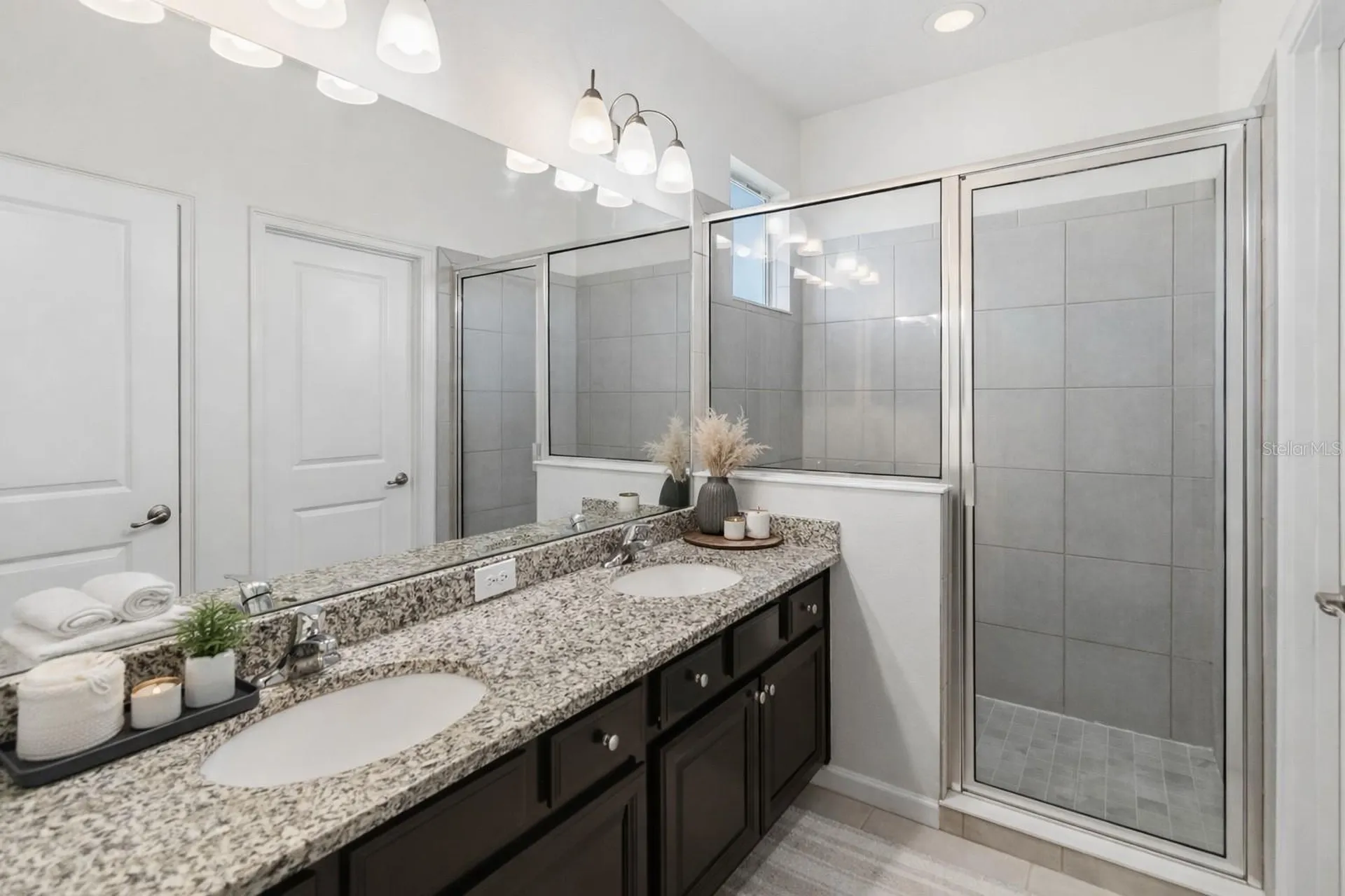 213 Trinity Ridge Circle Davenport FL 33897