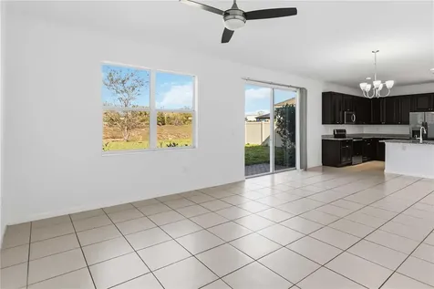 213 Trinity Ridge Circle Davenport FL 33897