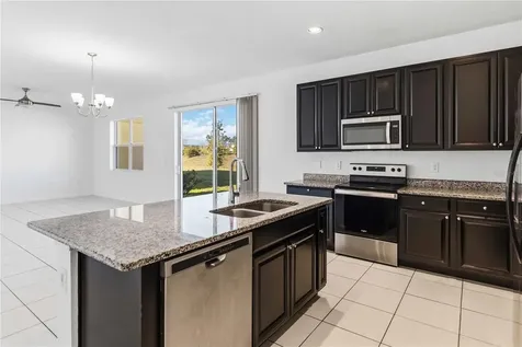 213 Trinity Ridge Circle Davenport FL 33897