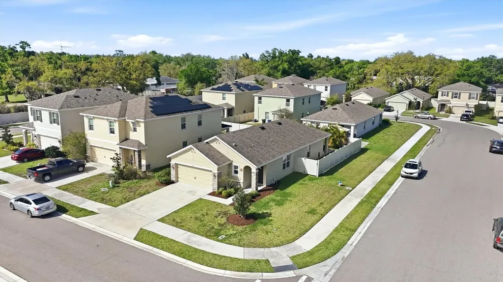 5873 Calla Lilly Drive Sarasota FL 34232