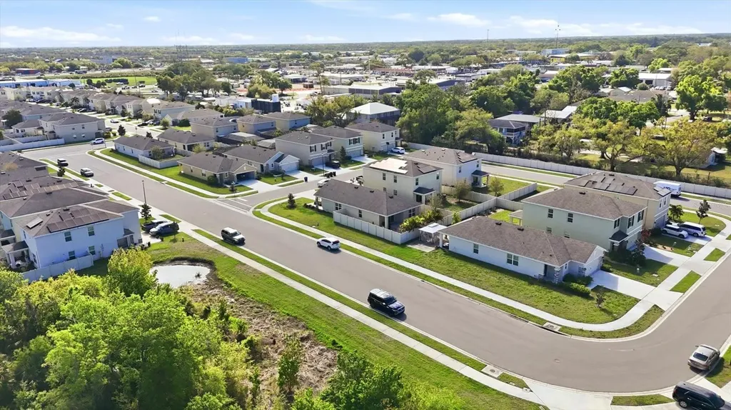 5873 Calla Lilly Drive Sarasota FL 34232