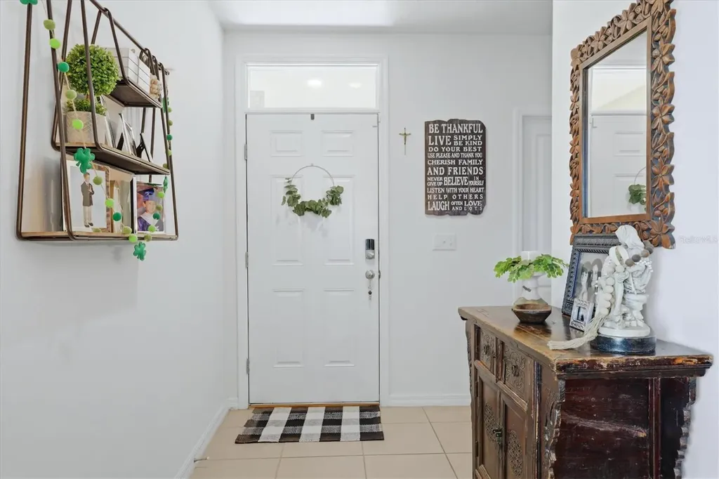 5873 Calla Lilly Drive Sarasota FL 34232