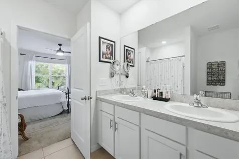 5873 Calla Lilly Drive Sarasota FL 34232