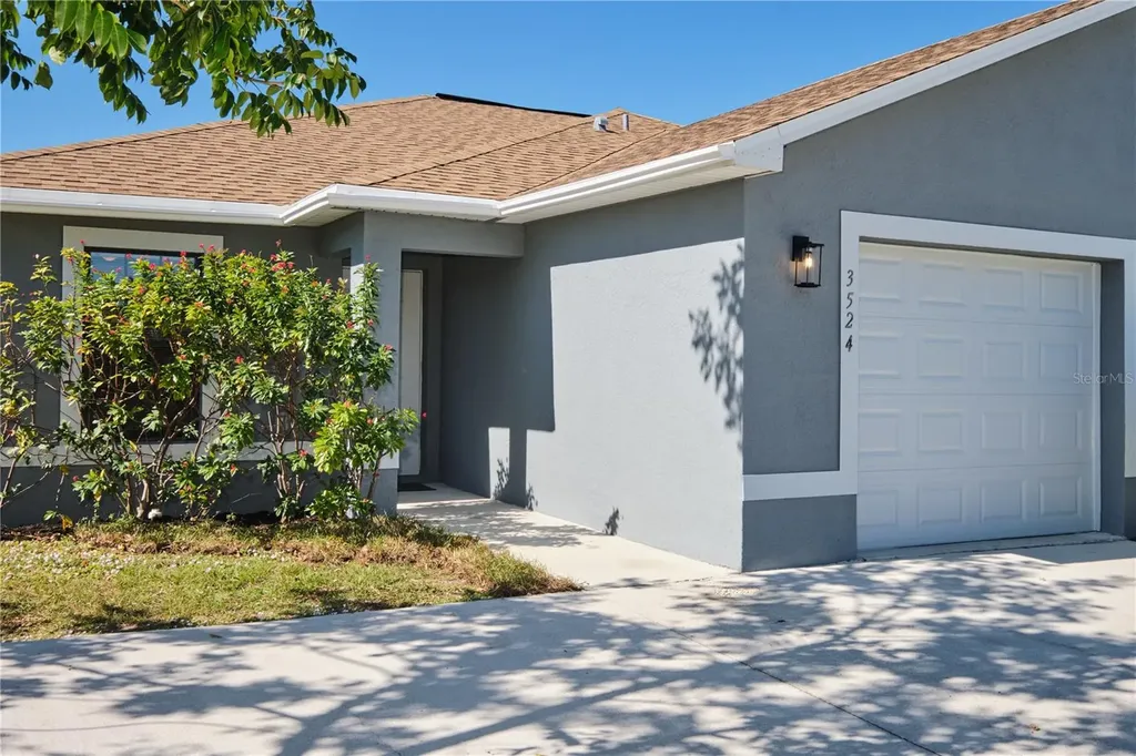 3520/3524 SW 17th Avenue Cape Coral FL 33914