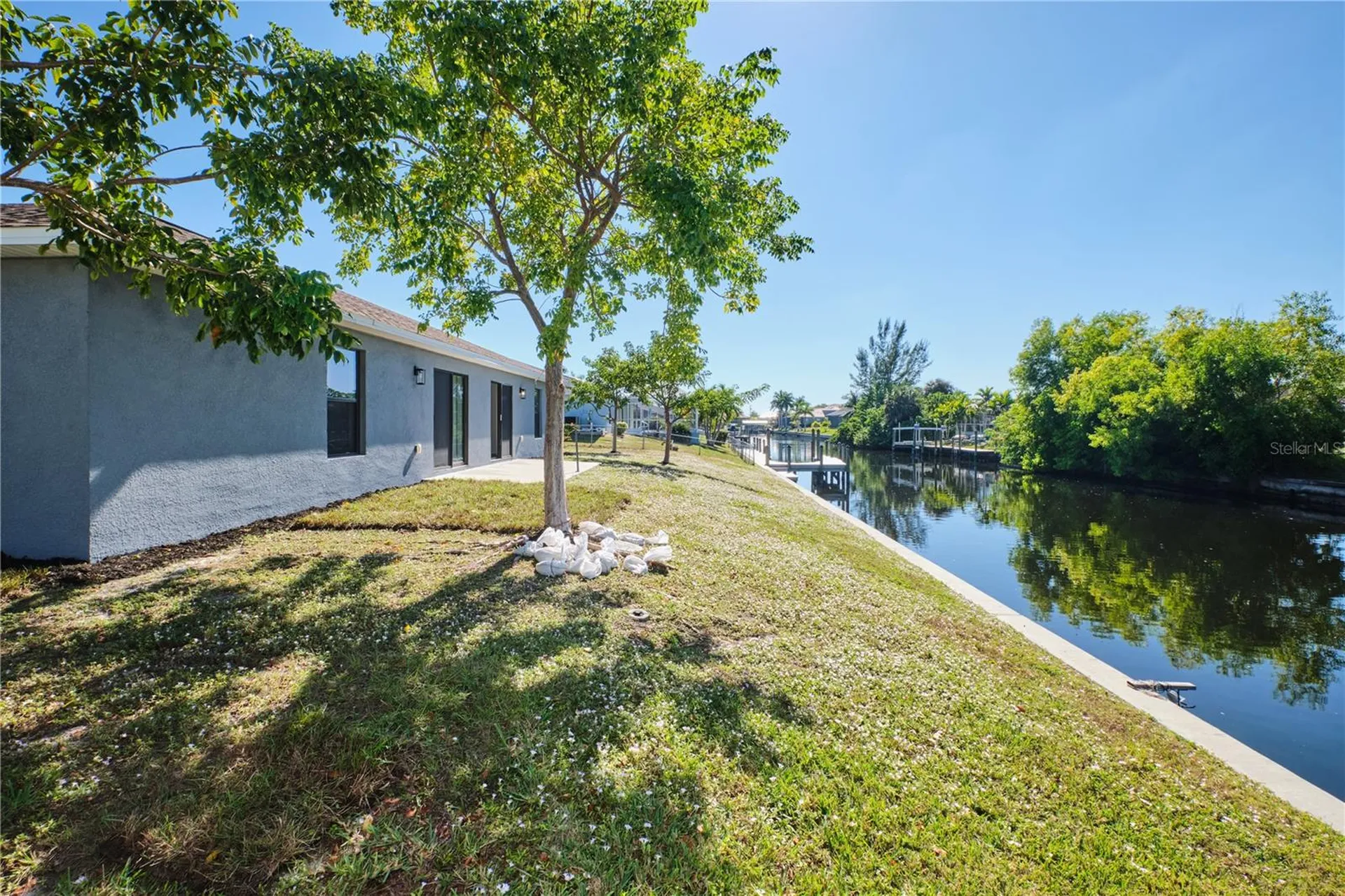 3520/3524 SW 17th Avenue Cape Coral FL 33914
